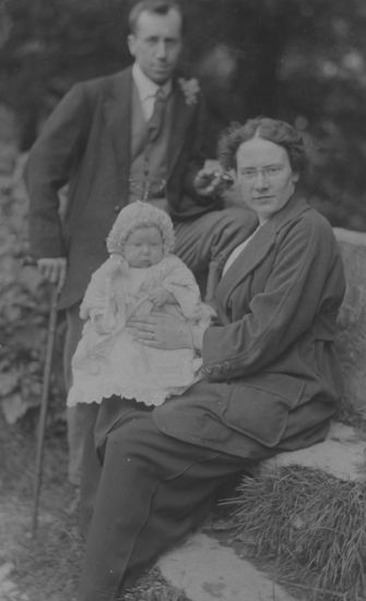 BLOMELEY family